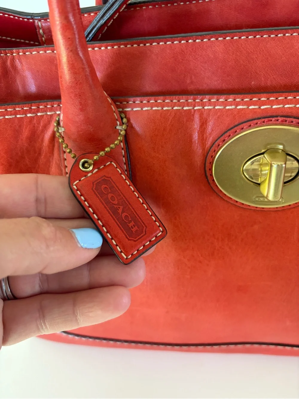 Coach Hamptons Madeline Large Leather Tote 11554 Red Orange Turnlock Scarf